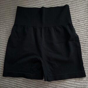 SHEIN Women's High-Waisted Black Athletic Biker Shorts Size Medium